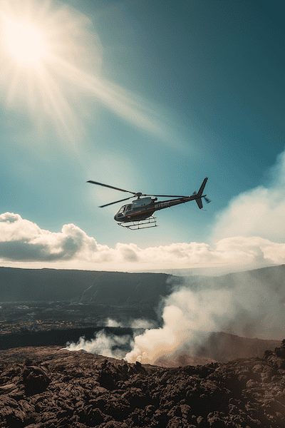 Big Island Helikopterflug über der Vulkanlandschaft